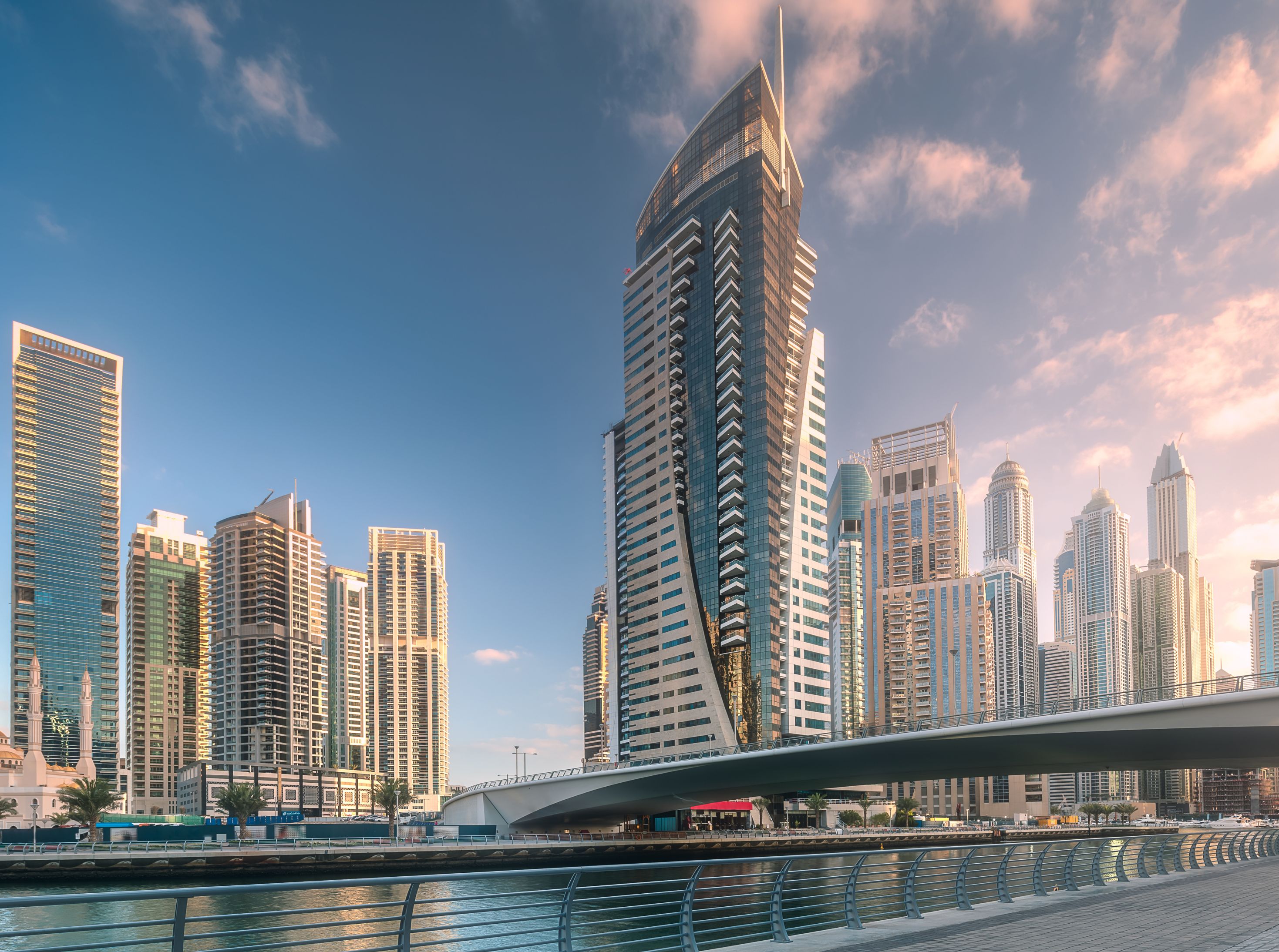 BUDAPESTE + DUBAI